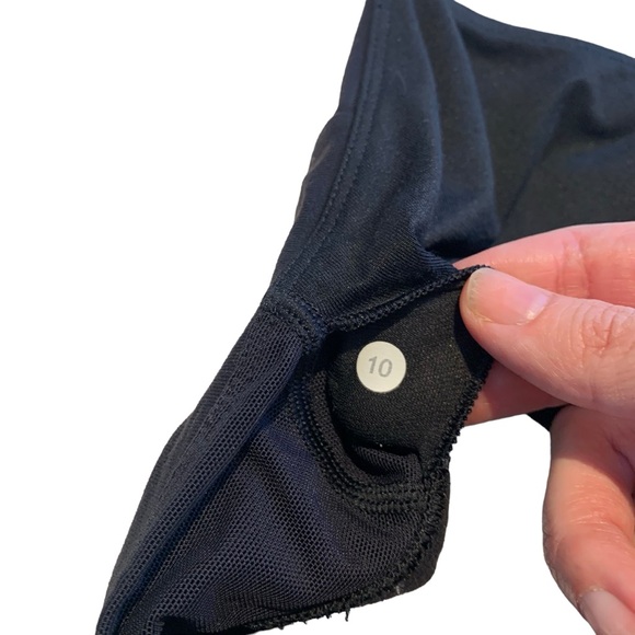 LULULEMON | True Self Bra II - Black - Size 10 - Picture 11 of 11